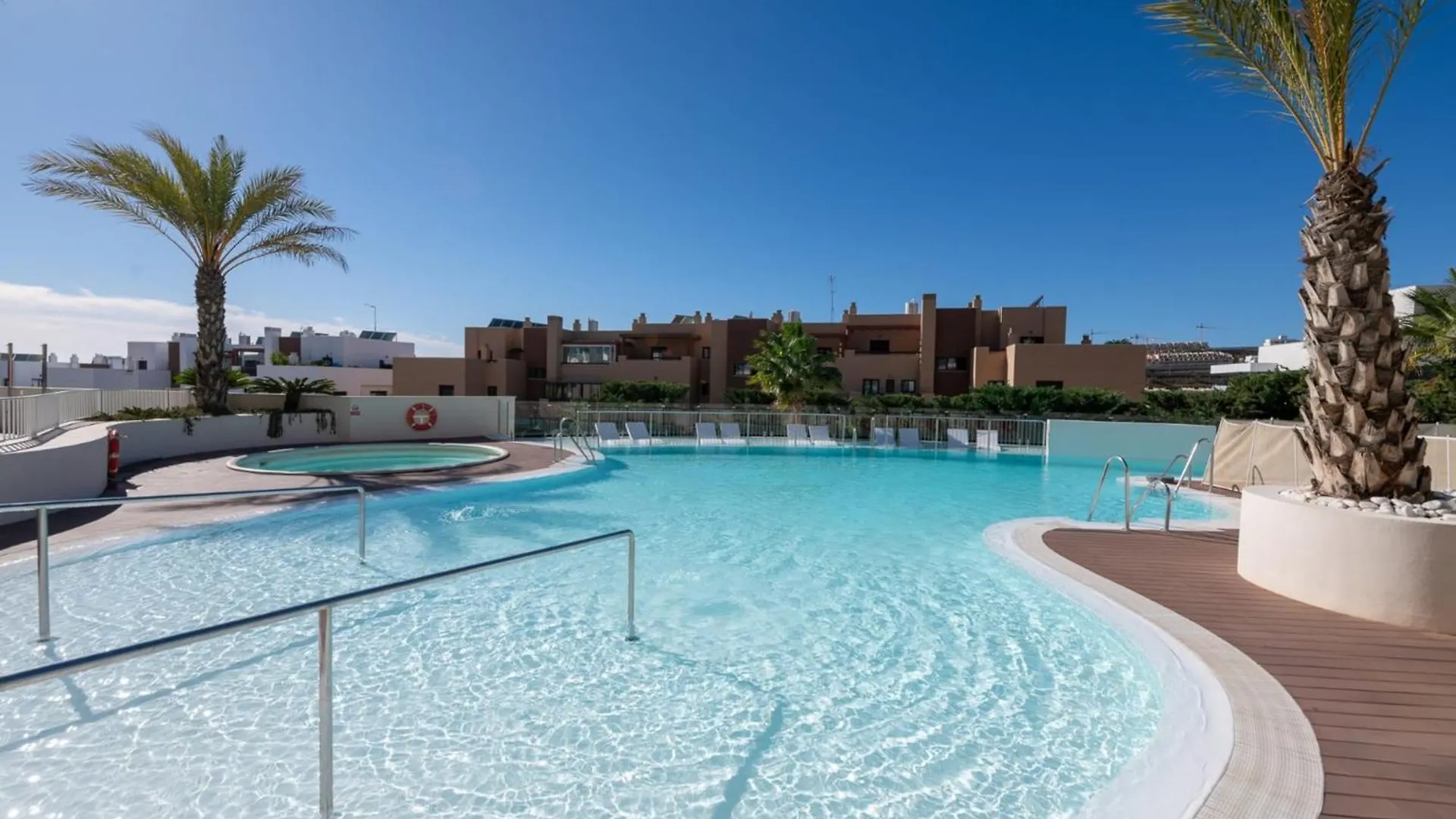 Penthouse With Ocean View 4 Bedrooms Apartment Malaga Spain